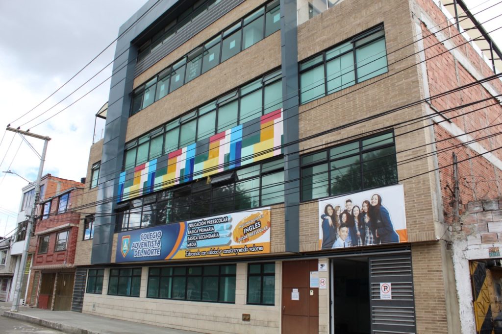 Edificio Institucional CAN
